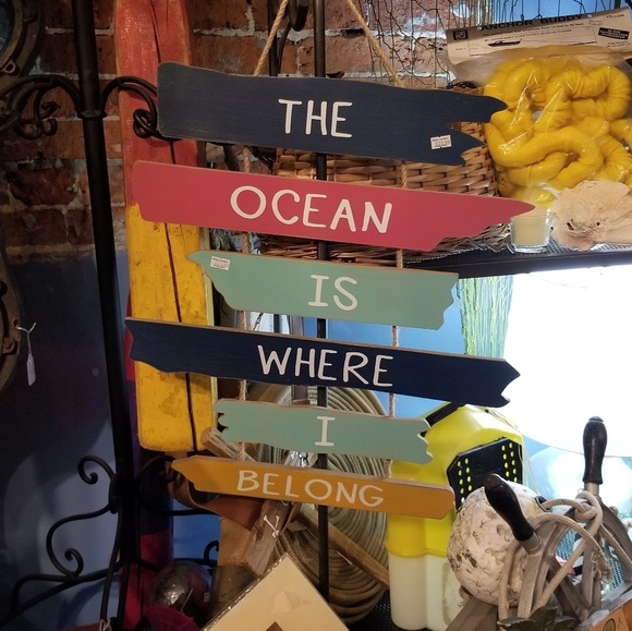 Meet your Posher, Helen - Picture 1 of 1